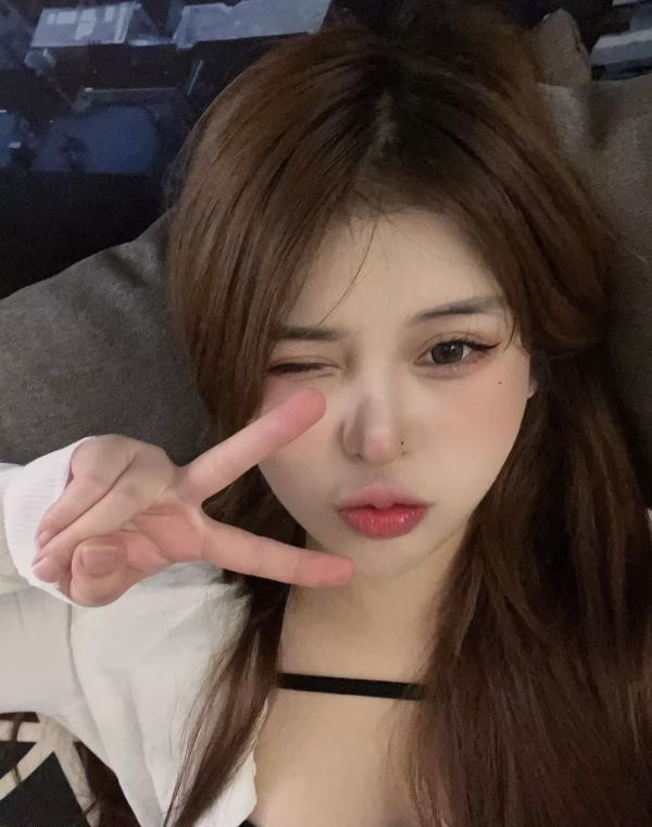 图片[2]-年轻小姐姐秋辞-91茶馆