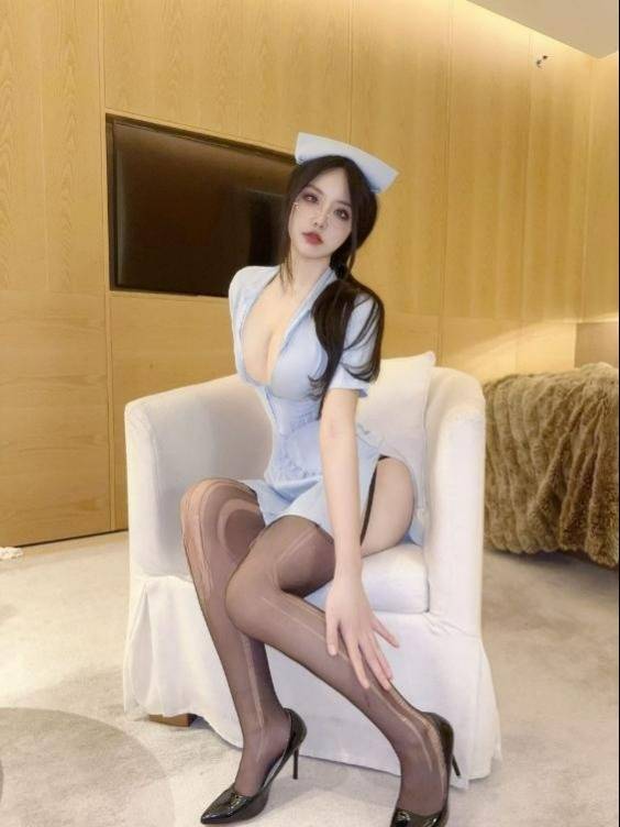 二刷浴女丝袜长腿-91茶馆
