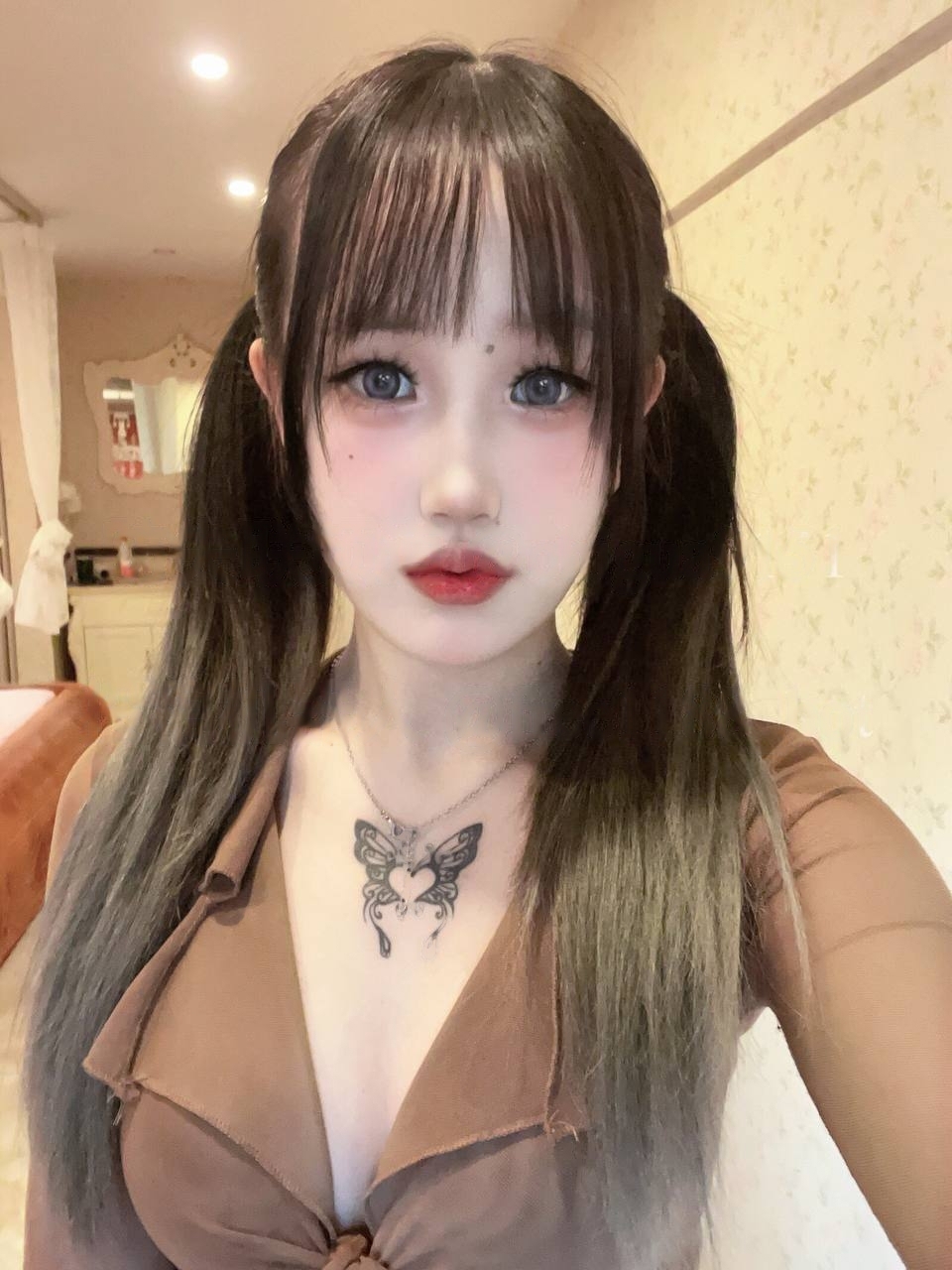 图片[2]-马房山00后服务系妹子-91茶馆