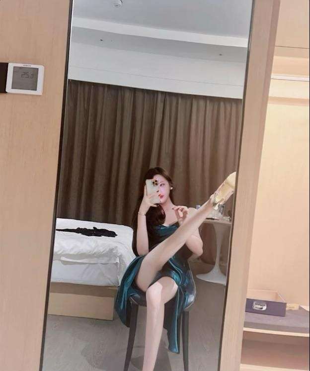 图片[2]-天河美腿骚女-91茶馆