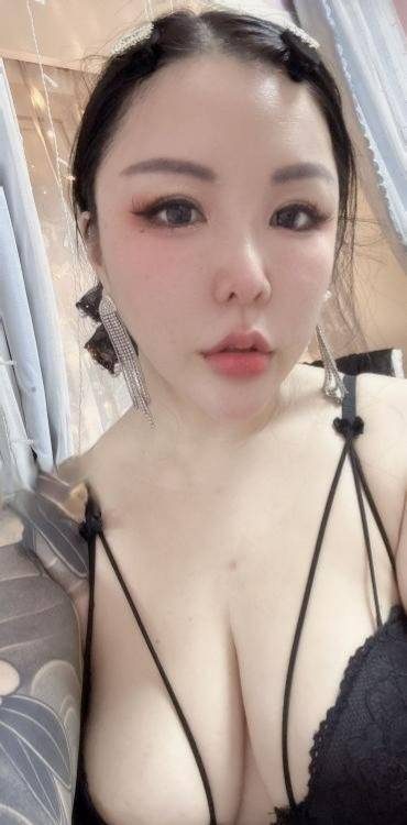 图片[2]-中项翘臀大胸小野猫-91茶馆