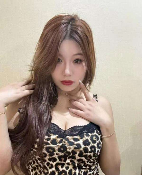 颜值大奶佳佳-91茶馆