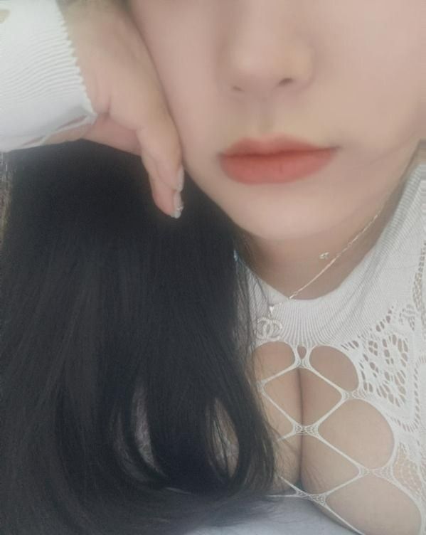 图片[2]-F杯巨乳胖妹-91茶馆