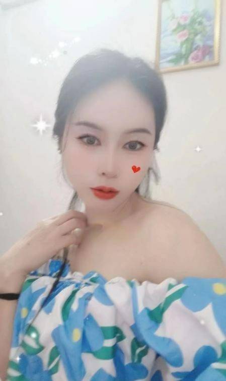 图片[2]-妖娆的大奶幺妹-91茶馆