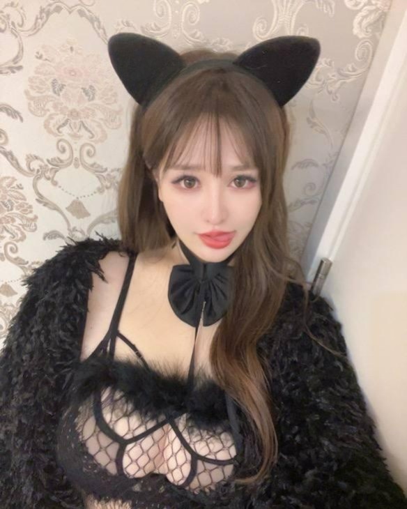 图片[2]-性感大奶妹欣妮-91茶馆