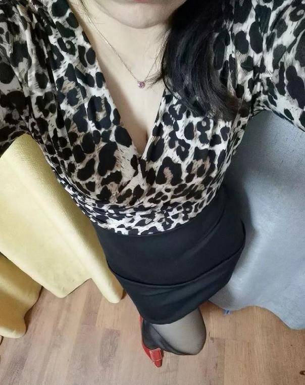 蓝光时代红街熟女-91茶馆