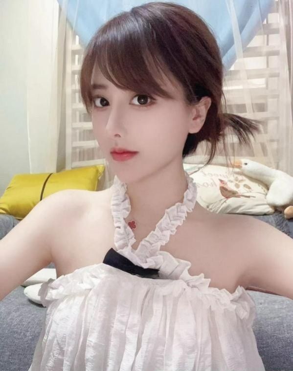 南山川妹小泡芙-91茶馆