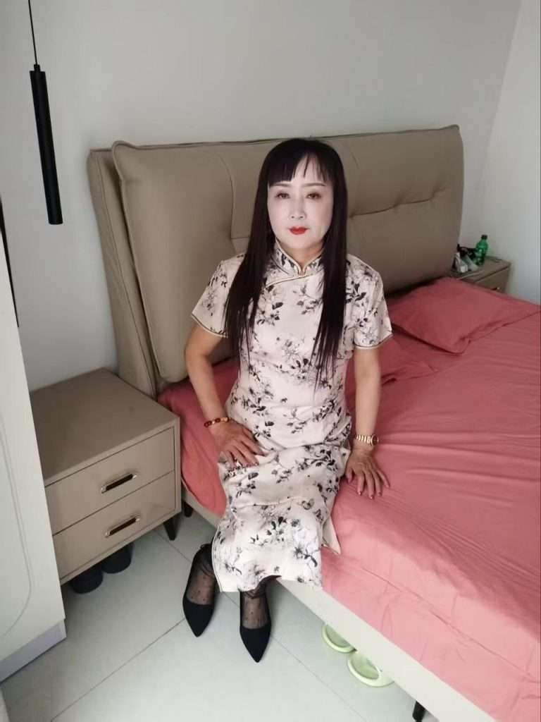 太原 泄火D奶大龄熟女-91茶馆