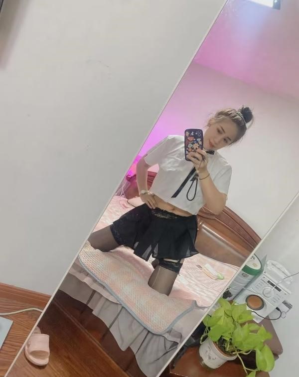 图片[2]-少妇草莓-91茶馆