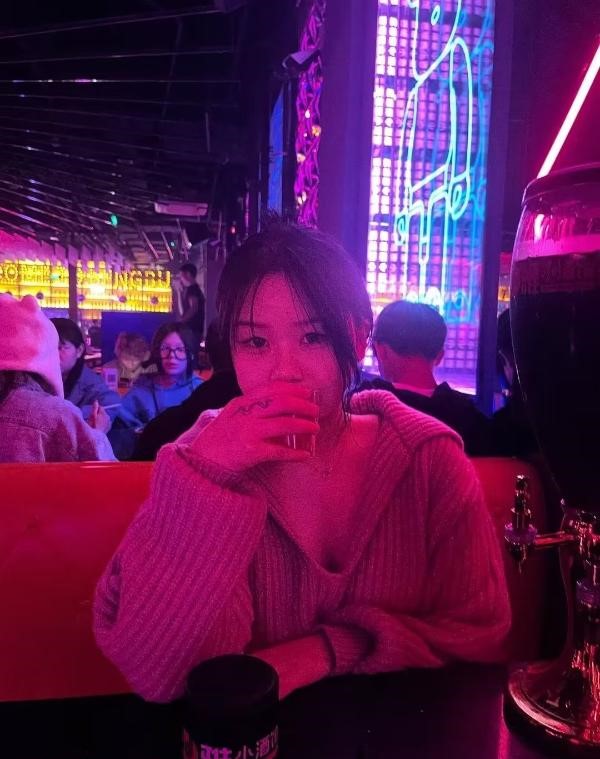 经开00后雪雪-91茶馆