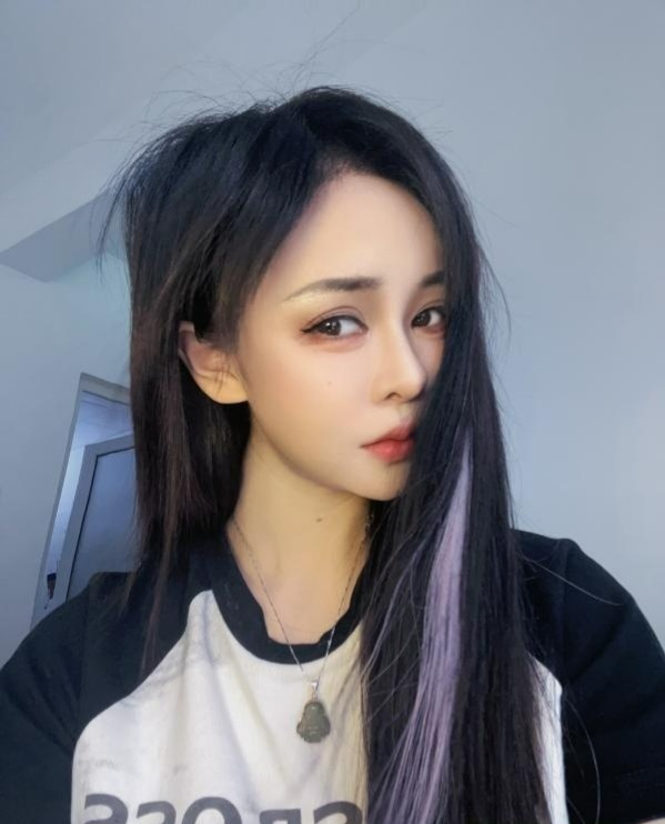 图片[2]-小个子大胸妹子-91茶馆