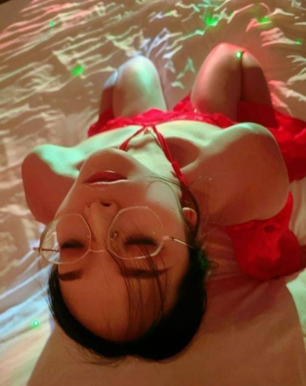 张江娅娅-91茶馆