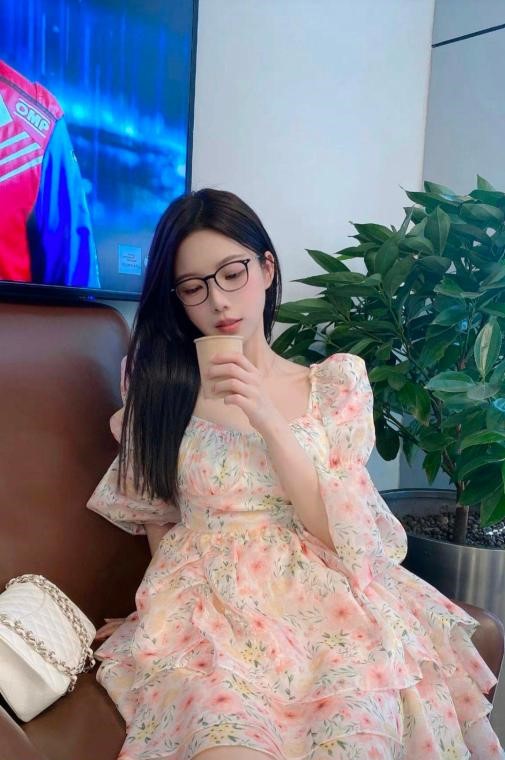 图片[2]-常州极品大奶少妇-91茶馆