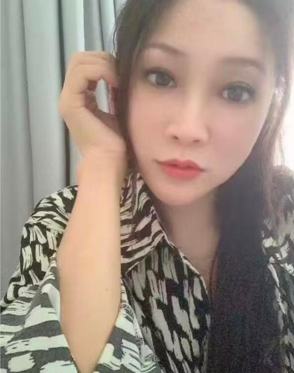 南山蜜桃臀少妇糖果-91茶馆