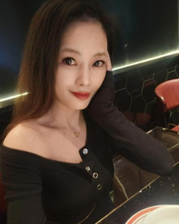 图片[2]-火辣翘臀奶凶姐姐-91茶馆