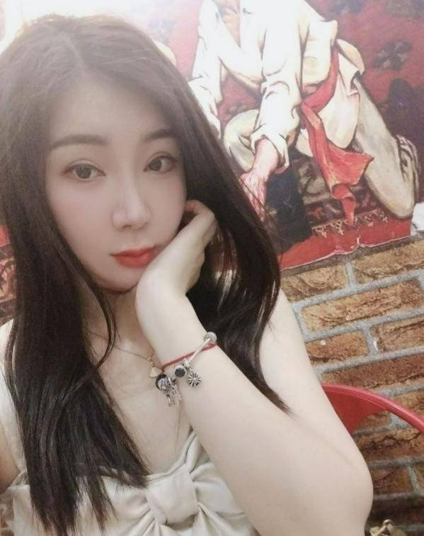 硚口大白软按摩女-91茶馆