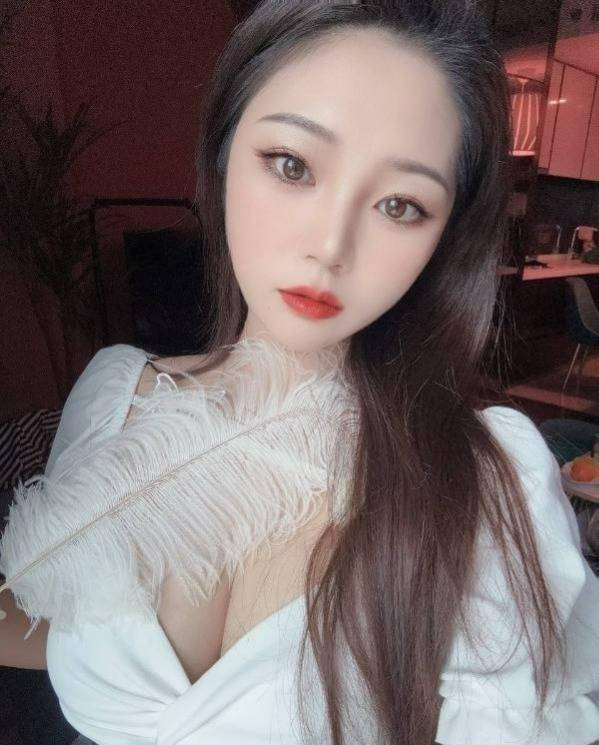 图片[2]-大胸兼职Mini-91茶馆