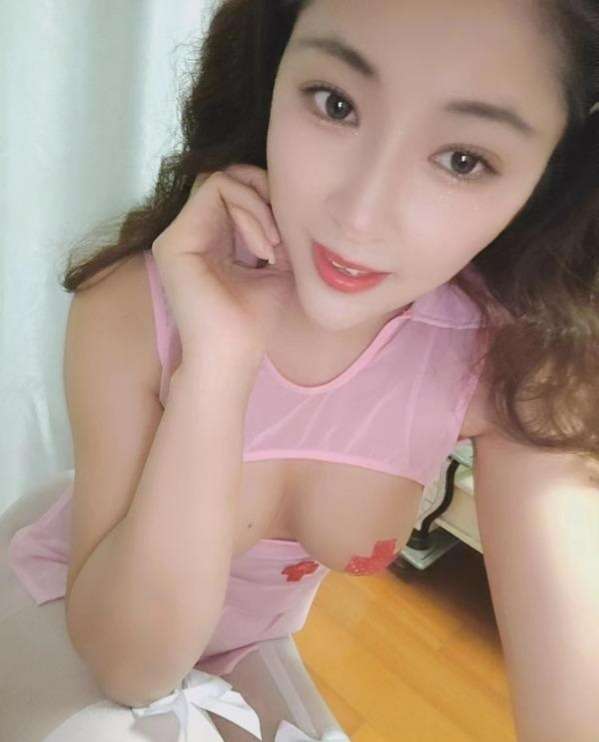 图片[2]-巨乳丰臀黑丝妇-91茶馆