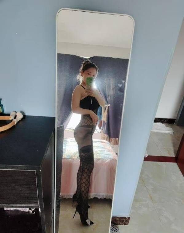 图片[3]-欲望丝袜骚少妇-91茶馆