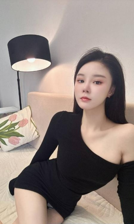 角色扮演风骚馨儿老师-91茶馆