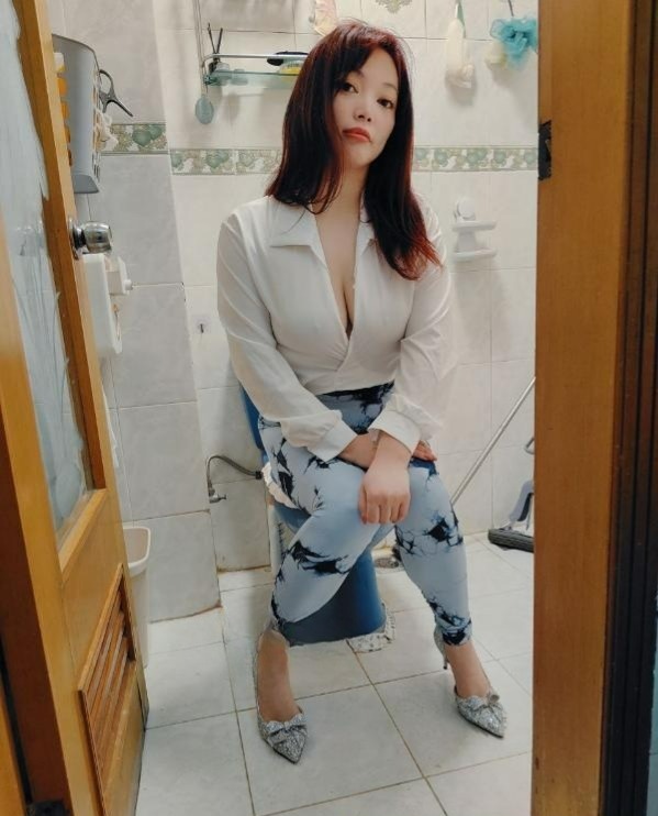 图片[2]-皮肤白的韵味少妇-91茶馆