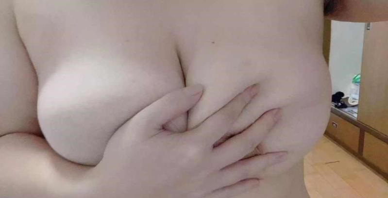 图片[2]-性感制服萌妹-91茶馆