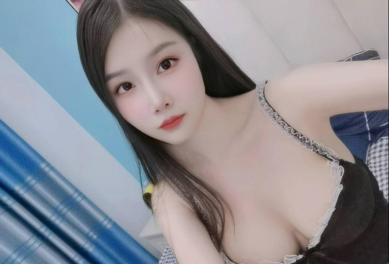 图片[2]-清纯肤白大胸女友-91茶馆