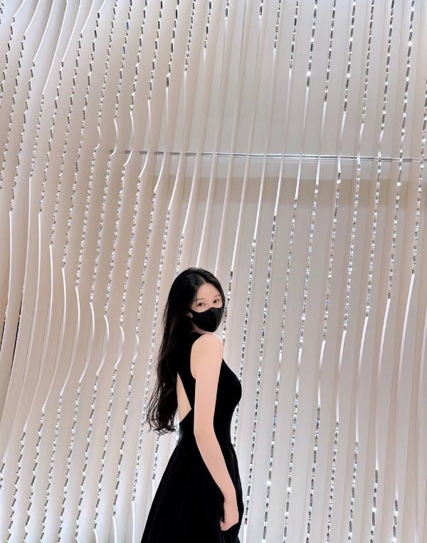 图片[2]-颜值服务并存的老师-91茶馆