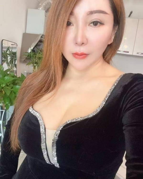 图片[2]-玄武D奶少妇-91茶馆