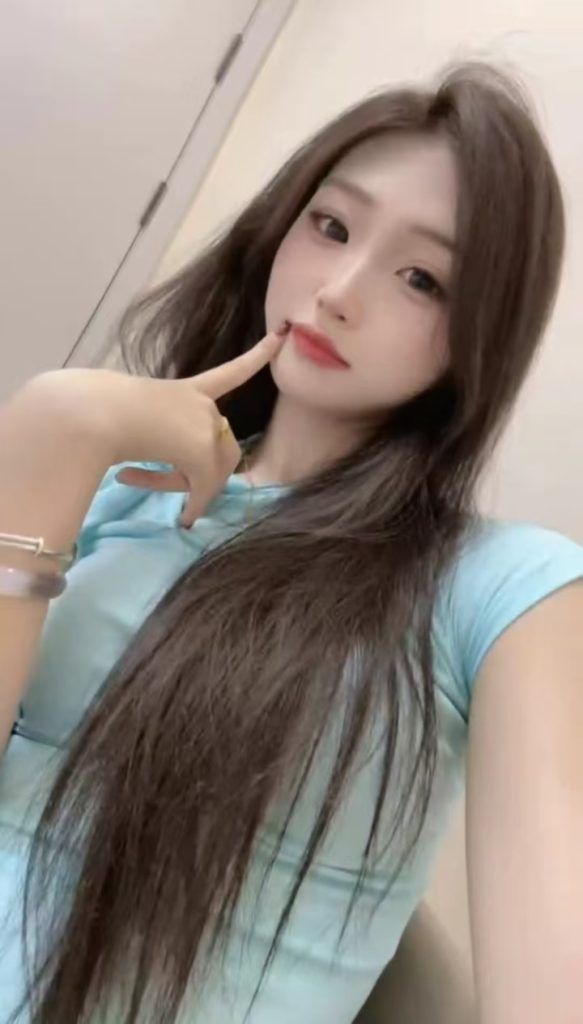 F75BFA9D-506C-456C-B552-DD710007D1B5