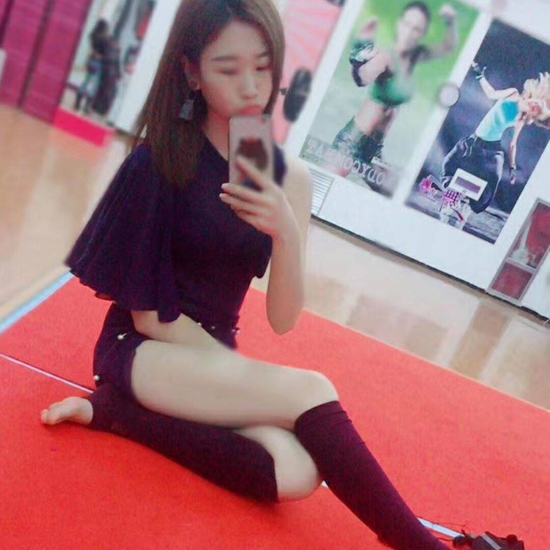 图片[2]-身材非常棒的舞蹈系妹子-91茶馆