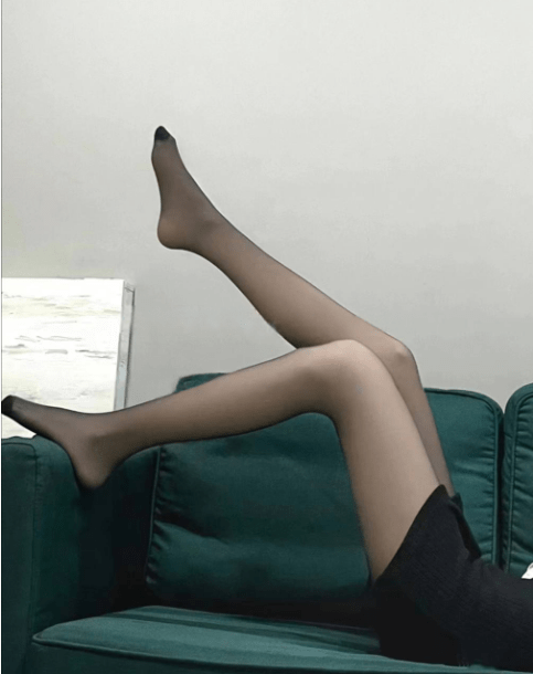 图片[2]-天虹广场大长腿御姐-91茶馆