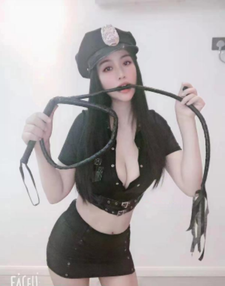 图片[3]-御姐扮演女王警花-91茶馆