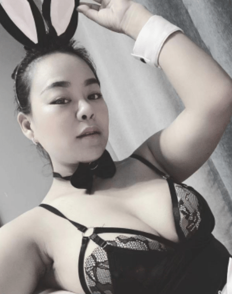 潮喷三通妹妹-91茶馆