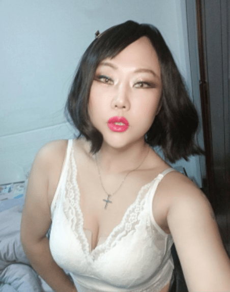 图片[2]-巨骚的黑寡妇-91茶馆