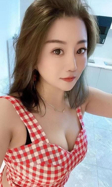 成熟少妇果果-91茶馆