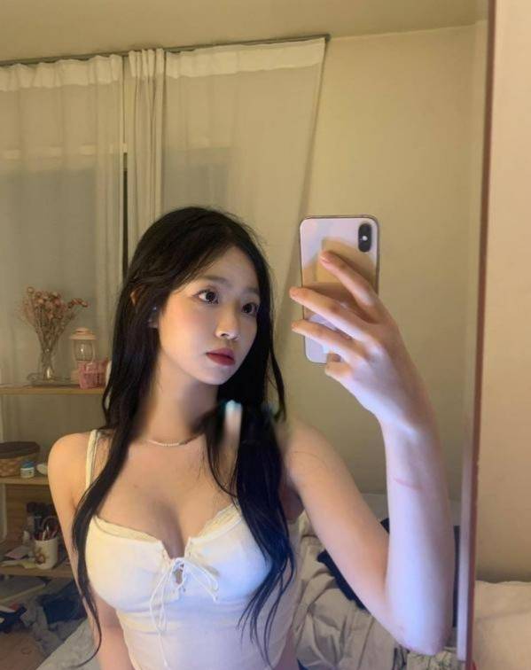 图片[2]-嘉兴翘臂制服妹-91茶馆