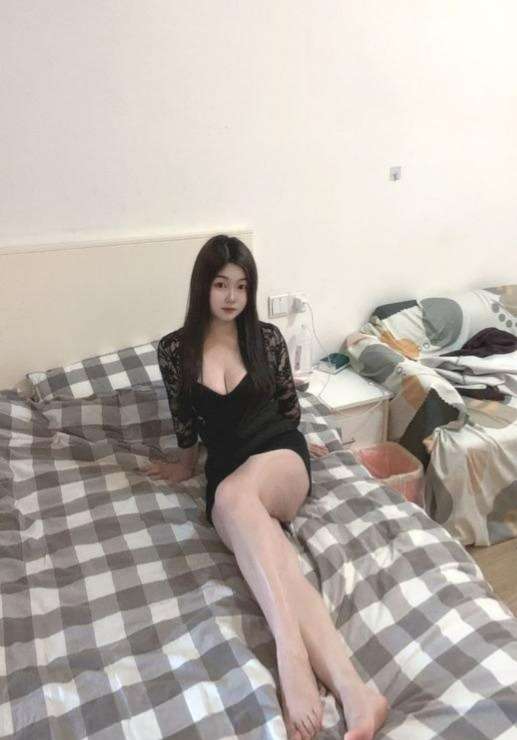 性感妖娆大胸妹-91茶馆