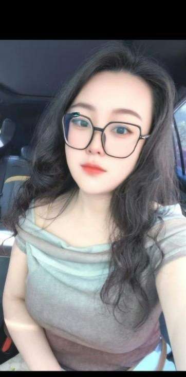 图片[3]-巨乳眼镜骚女-91茶馆