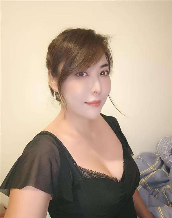 气质轻熟女诱惑型-91茶馆