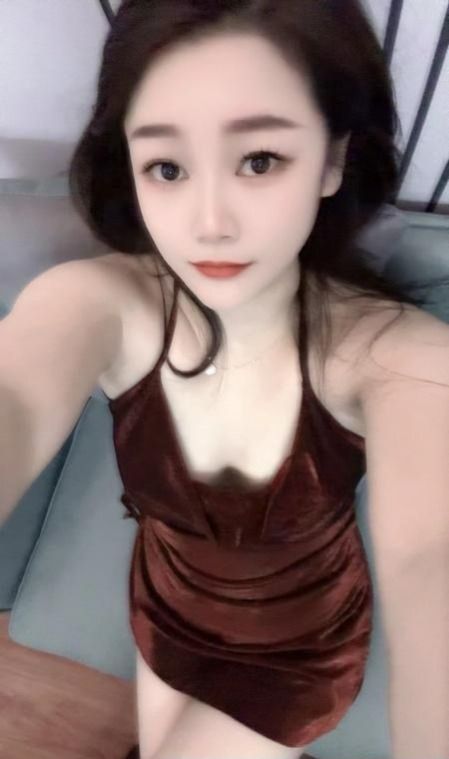 风骚勾人肤白小妖精-91茶馆