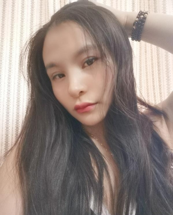 图片[2]-汉口火车站娇小妹子-91茶馆