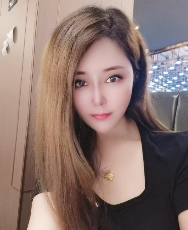 图片[2]-又一个巨乳尤物-91茶馆