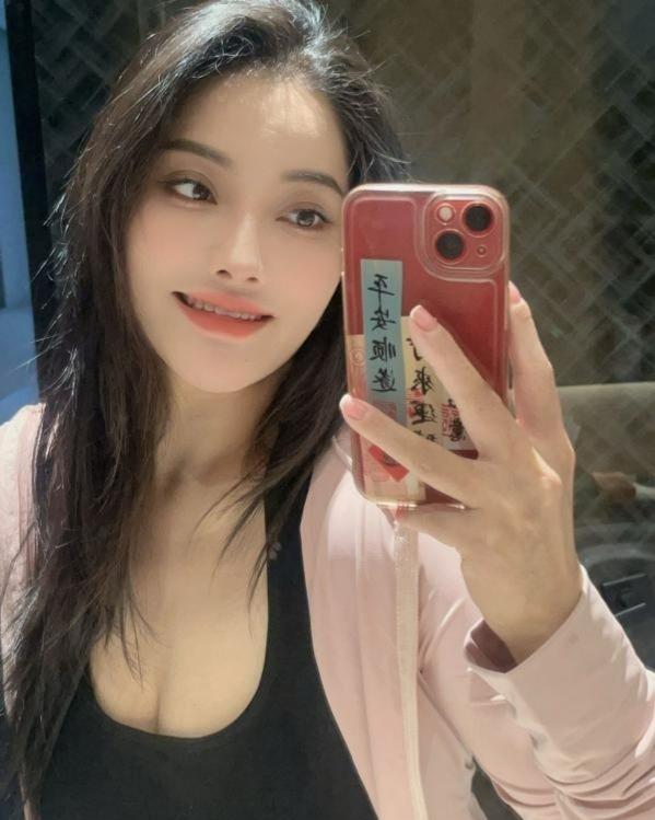 图片[2]-长腿波霸丰满御姐-91茶馆