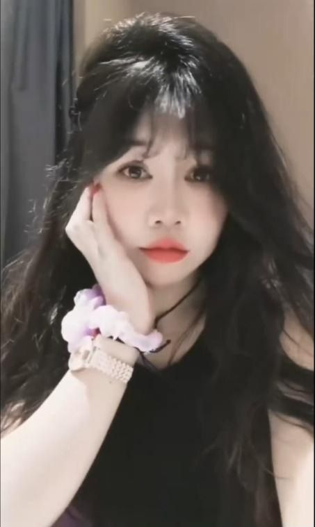 态度好云云老师-91茶馆