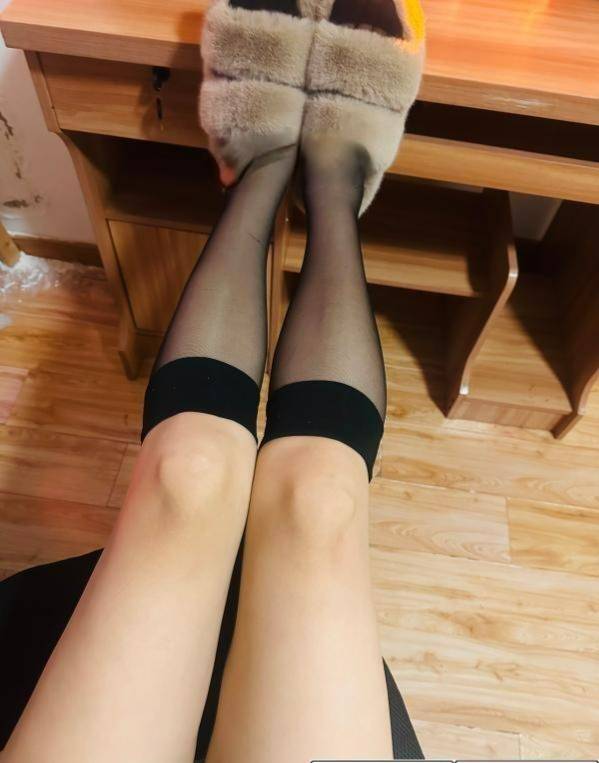 图片[2]-性感御姐-91茶馆