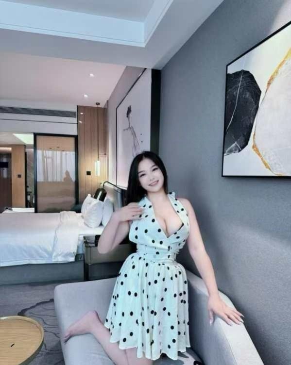 服务型大奶人妻铃儿-91茶馆