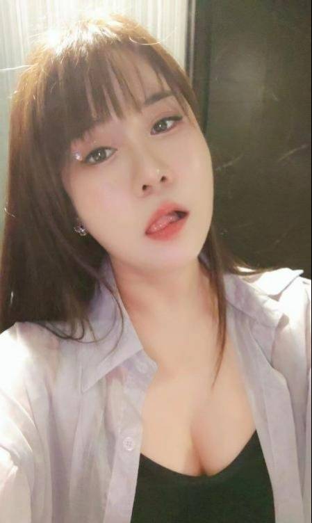 图片[3]-服务系制服少妇小梅-91茶馆