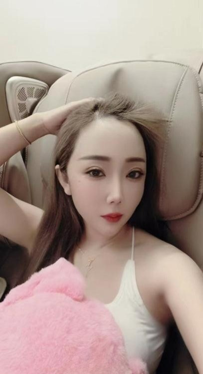 图片[2]-肤白美女敏感会喷水-91茶馆