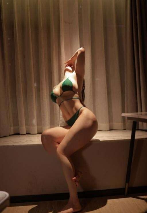 图片[2]-充满力量感的吸金女神-91茶馆